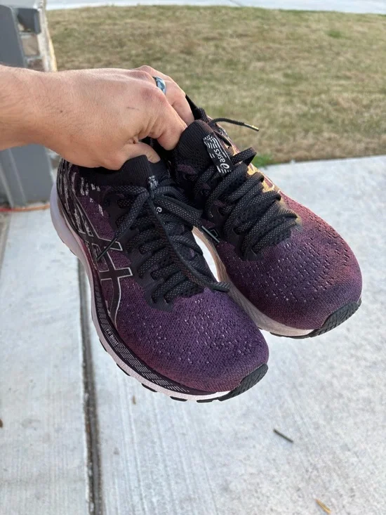 Asics GEL-Kayano 28 Women's Running Shoes Purple Ice Size 9 Comfort Sneakers - Picture 2 of 6